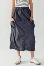 Load image into Gallery viewer, Bella Toggle Waist Cargo Skirt
