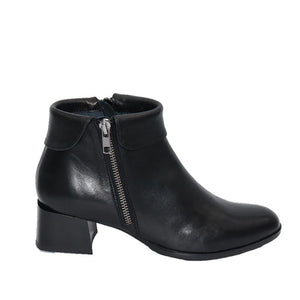 Sonia Boot