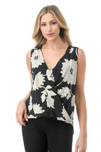 Load image into Gallery viewer, Surplice Flower Print Top
