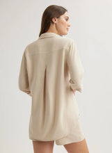 Load image into Gallery viewer, Tencera Shirt Tail
