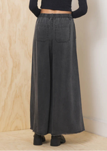 Load image into Gallery viewer, Tencel Wide Leg Pant
