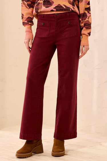 Sophia Curvy Super Straight Ankle Jean