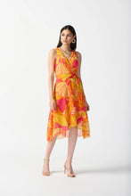 Load image into Gallery viewer, Tropical Print Dress
