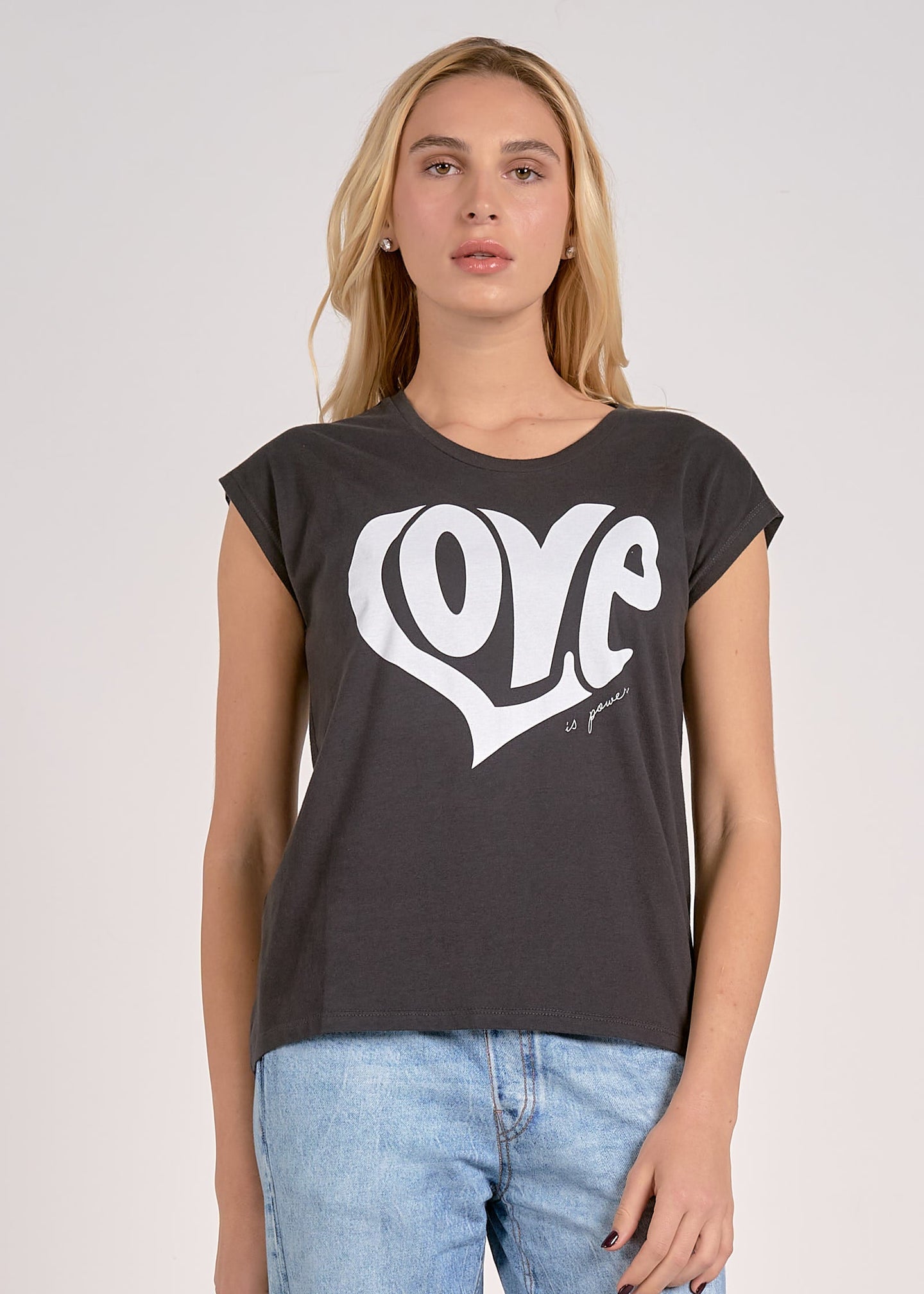 Love Tee