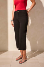 Load image into Gallery viewer, Twill Capri Pant
