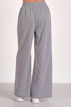 Load image into Gallery viewer, Seersucker Pant
