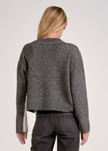 Load image into Gallery viewer, Sleeve Stripe Sweater
