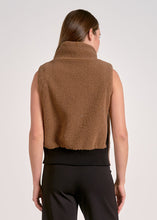 Load image into Gallery viewer, Sherpa Vest
