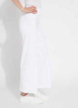 Load image into Gallery viewer, Erin Wide Leg Denim Pant
