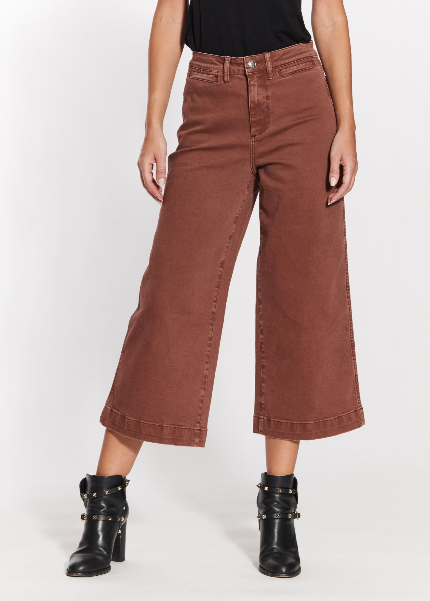 Wide Leg Crop Jean
