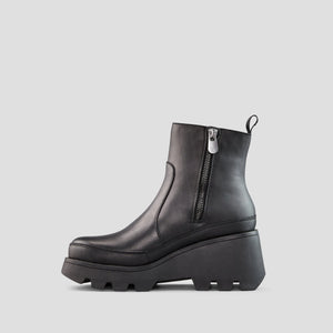 Villa Wedge Lug Sole Boot