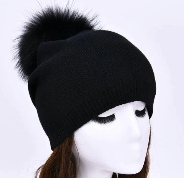 Classic Slouch Beanie with Removable Pom - BLACK/BL