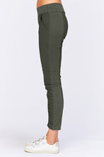 Load image into Gallery viewer, Malanda Rouched Cargo Pant - OLIVE
