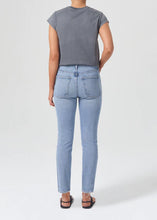Load image into Gallery viewer, Willow Mid Rise Crop Jean

