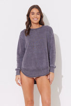 Load image into Gallery viewer, Crew Neck Pullover
