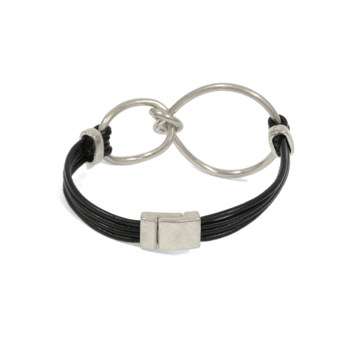 Knotted Ring Leather Bracelet
